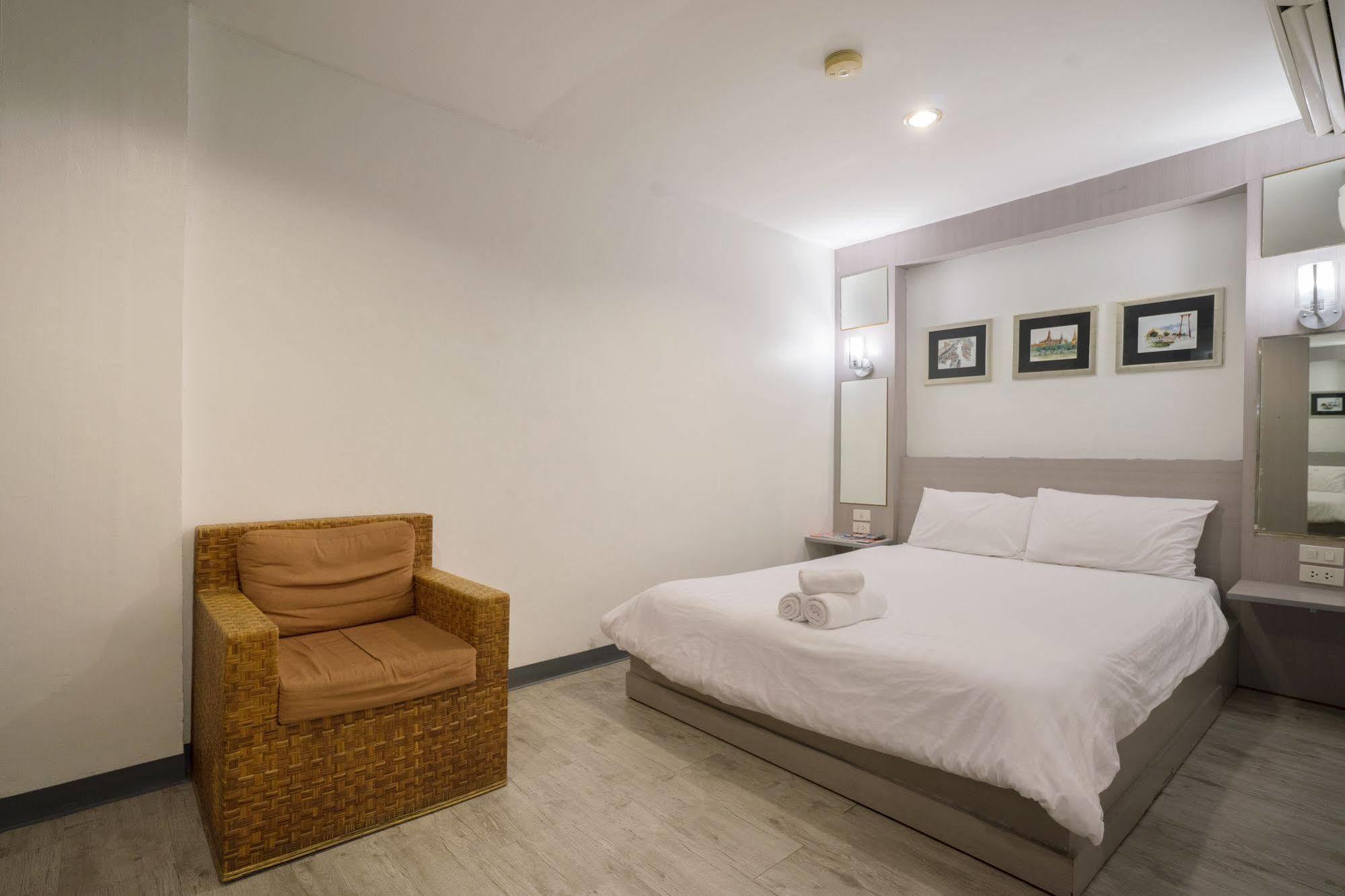 Oyo 437 Hostel Na Nara Bangkok Exteriér fotografie