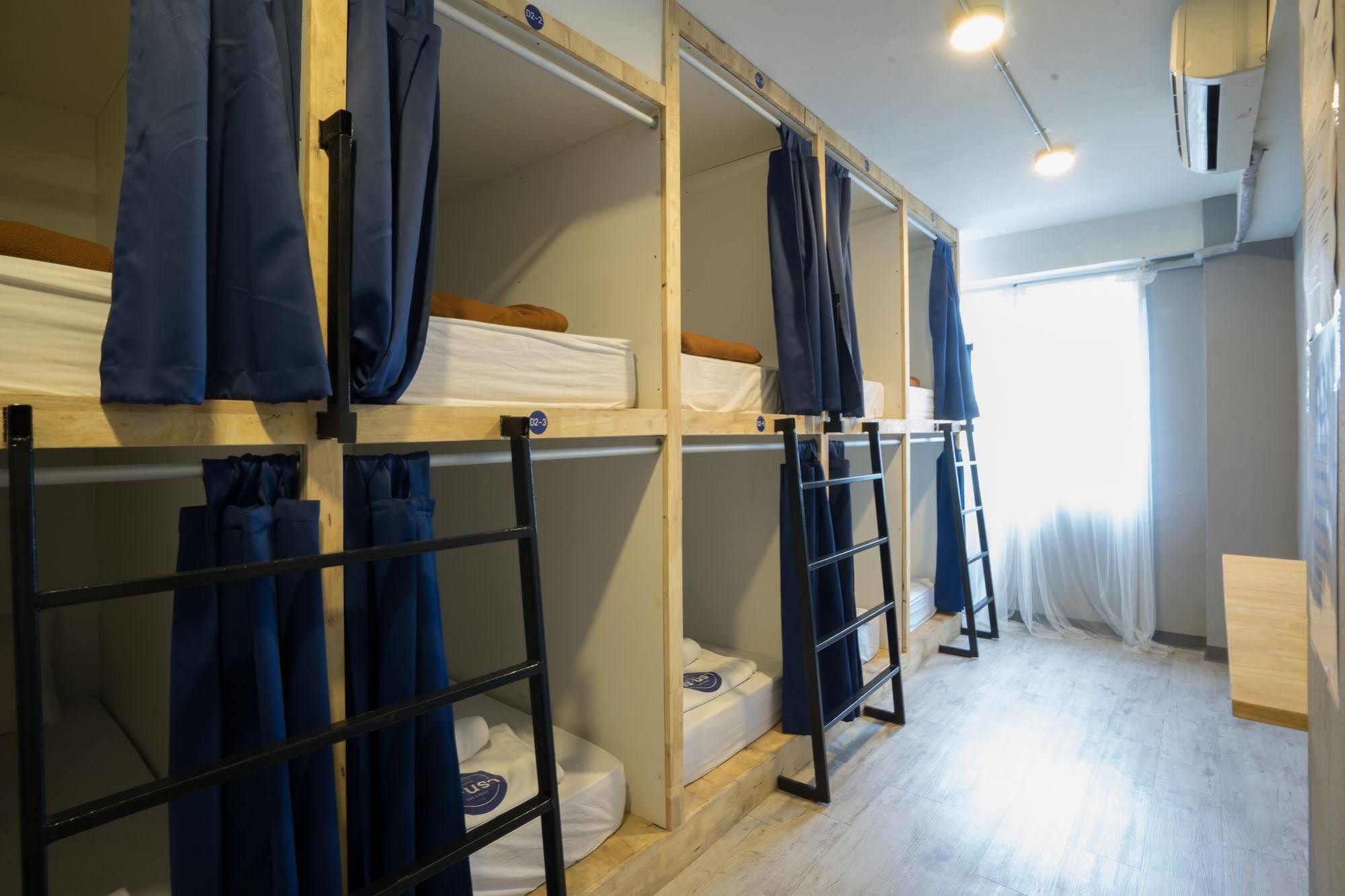 Oyo 437 Hostel Na Nara Bangkok Exteriér fotografie